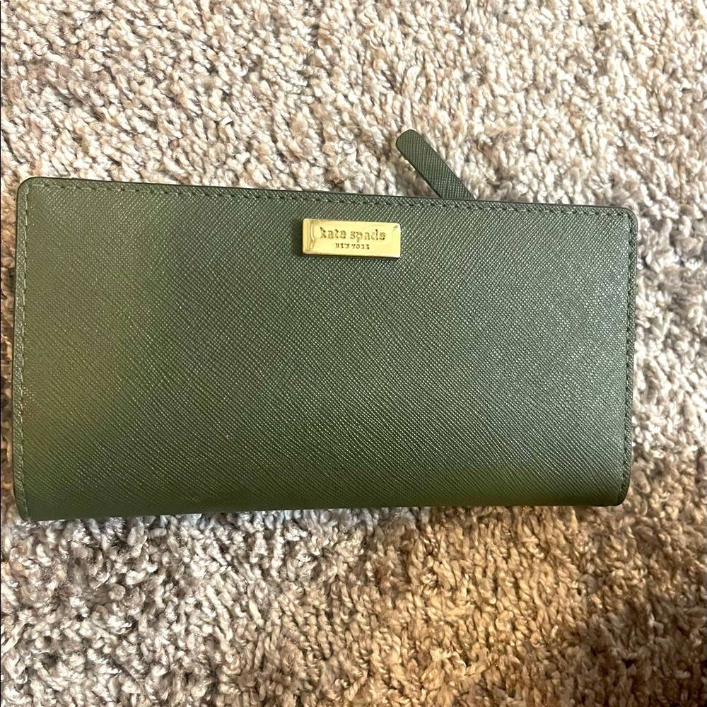 Kate Spade olive green wallet